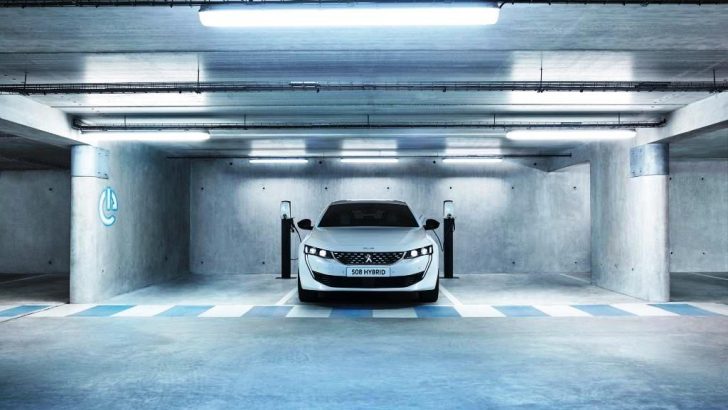 PEUGEOT 508 HYBRID VE 508 SW HYBRID=MAKSİMUM VERİMLİLİK