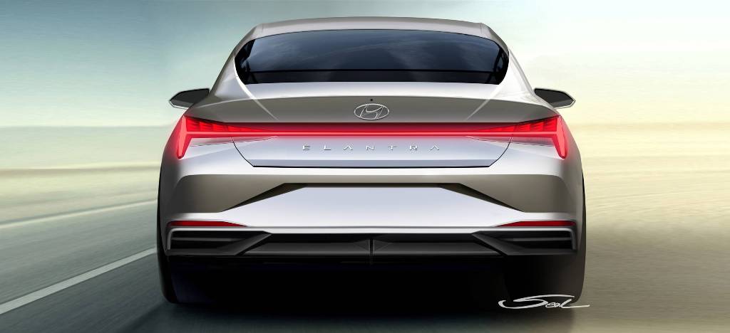 Tasarım Harikası Hyundai Yeni Elantra Tanıtıldı.
