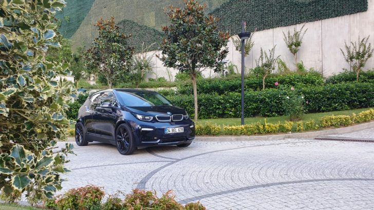 BMW i3s