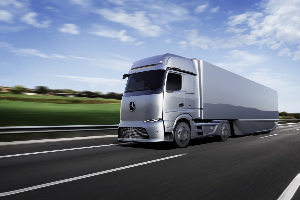 Daimler Trucks, elektrikliye geçişteki yeni teknoloji stratejisi tanıtıldı