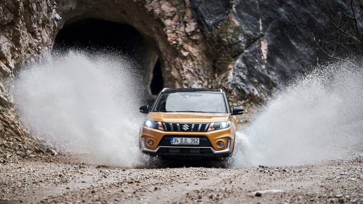 Suzuki hediyelerle geliyor