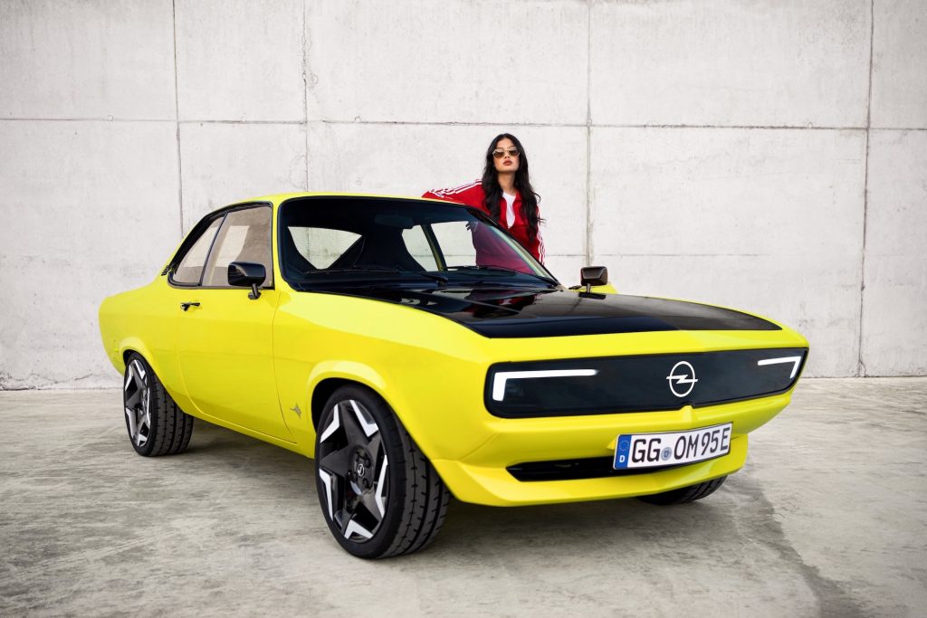 Opel’in İlk ElektroMOD modeli: Manta geri dönüyor!