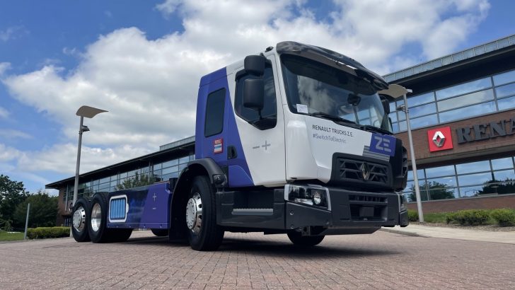 RENAULT TRUCKS, YENİ ELEKTRİKLİ ŞEHİR İÇİ KAMYONUNU TANITTI; ALÇAK KABİNLİ D WIDE Z.E. LEC