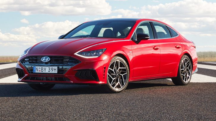 Hyundai Sonata yeniden mi tasarlanacak?