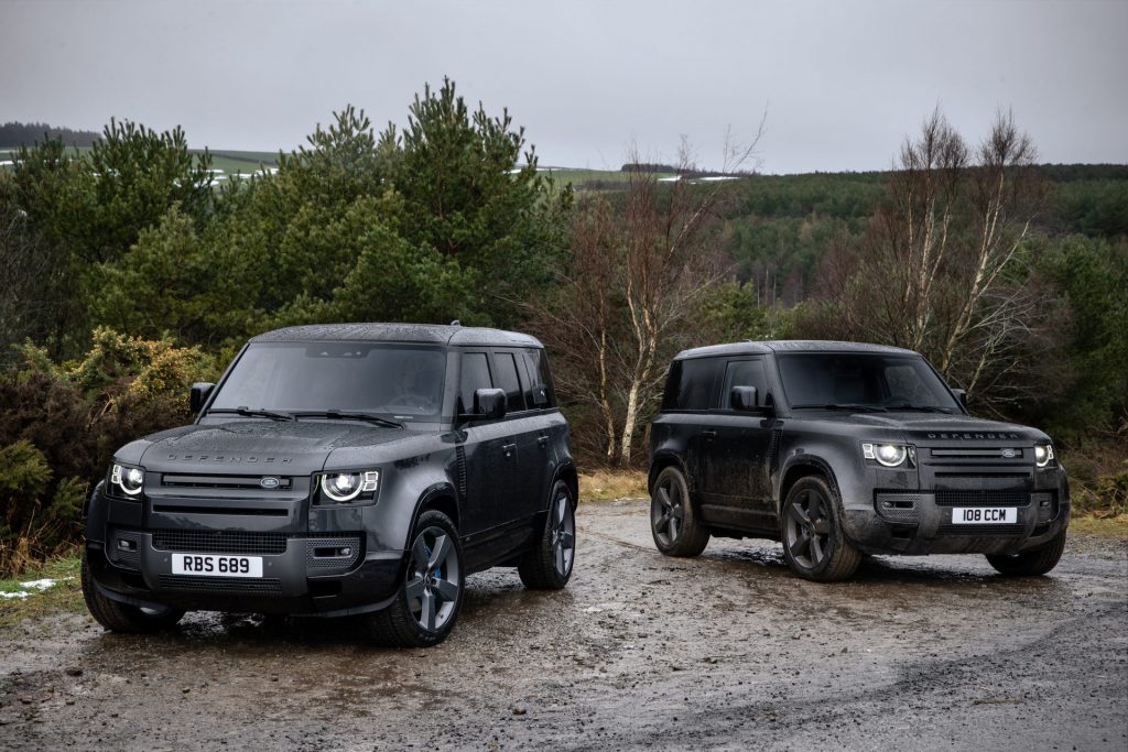 Land Rover’ın daha büyük bir Defender geliştirdiği bildirildi