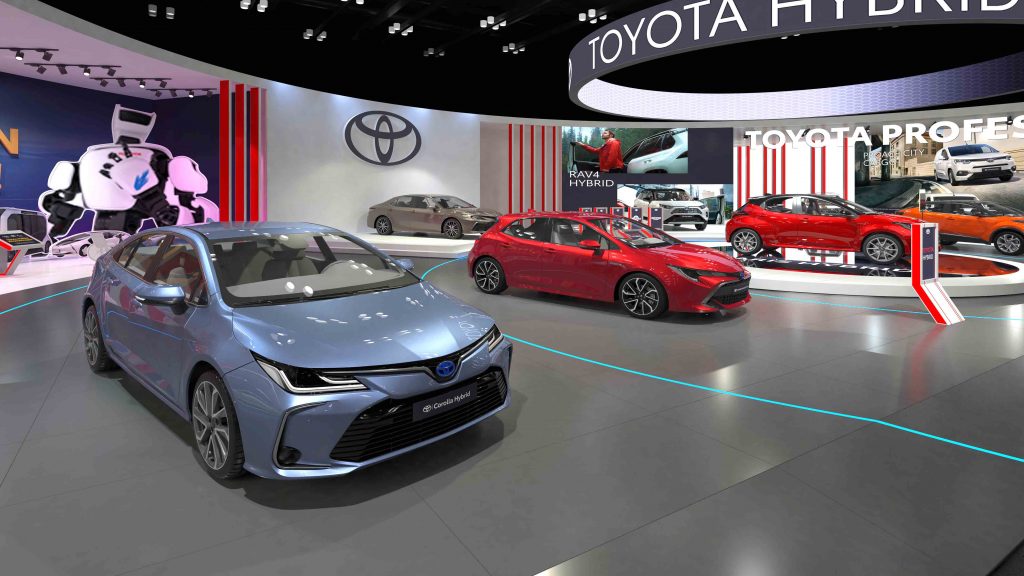 Toyota düşük emisyon rekoru kıran hibritleriyle Autoshow 2021’de