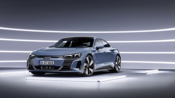 Yılın En Güzel Otomobili Audi e-tron GT seçildi !