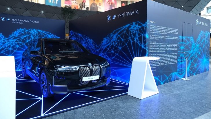 Yeni BMW iX 13-30 Kasım’da Kanyon AVM’de !