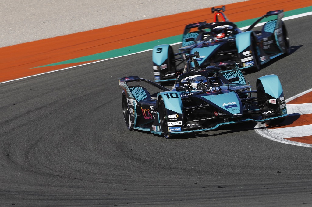 Jaguar TCS Racing FIA Formula ESezonu Öncesi Resmi Testleri Başarıyla Tamamladı
