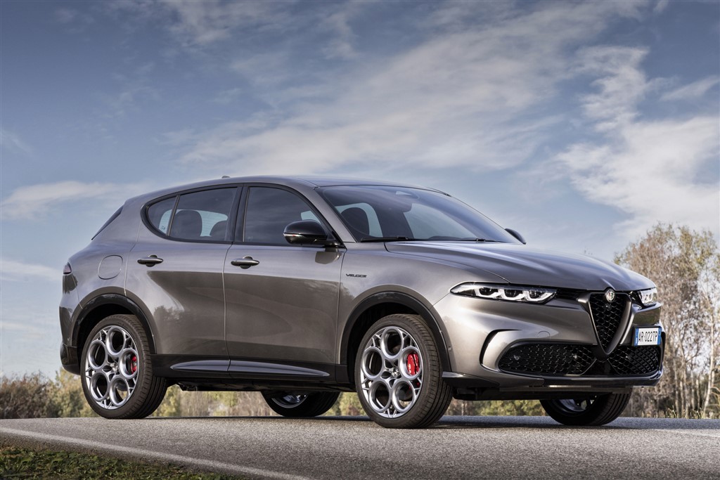 280 HP’lik Alfa Romeo Tonale Plug-In Hybrid Q4, Türkiye’de Satışa Sunuldu