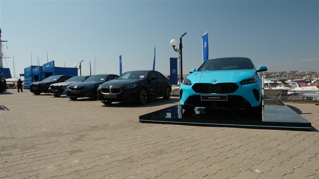 TAYK 30 Ağustos BMW Borusan Otomotiv Kupası Yelken Tutkunlarını İstanbul Boğazı’nda Buluşturdu