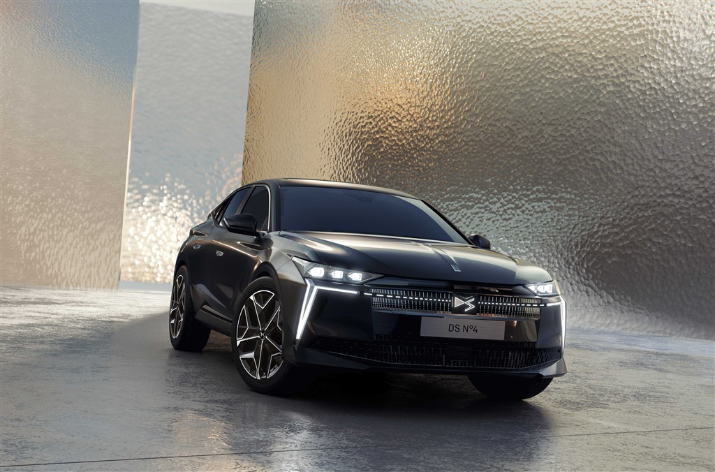 YENİ DS N°4 NİSAN’DA TÜRKİYE’DE